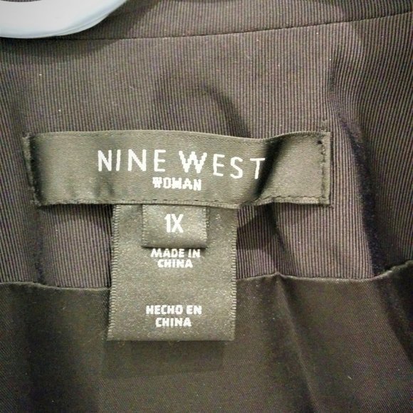 NEW Nine West Coat size 1X Puffy Sleeves MSRP $129 - Picture 4 of 5